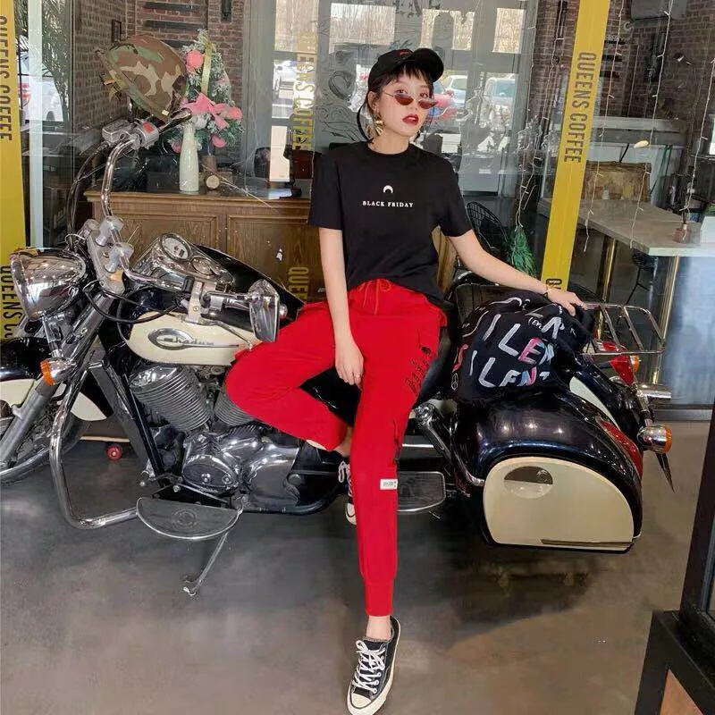 Red Cargo Pants Women Pockets Loose Hip Hop Pants Streetwear Casual Pencil Pants Funny 2019 Fashion Autumn Men Women's Trousers
Red Cargo Pants Women Pockets Loose Hip Hop Pants Streetwear Casual Pencil Pants Funny 2019 Fashion Autumn Men Women's Trousers