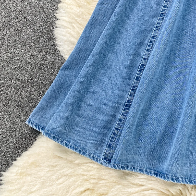 Summer Women Denim Dress 2021 New Fashion Turn-down Collar Short Sleeve Hollow Out Front A-line Mini Jeans Dress Vestidos
Summer Women Denim Dress 2021 New Fashion Turn-down Collar Short Sleeve Hollow Out Front A-line Mini Jeans Dress Vestidos