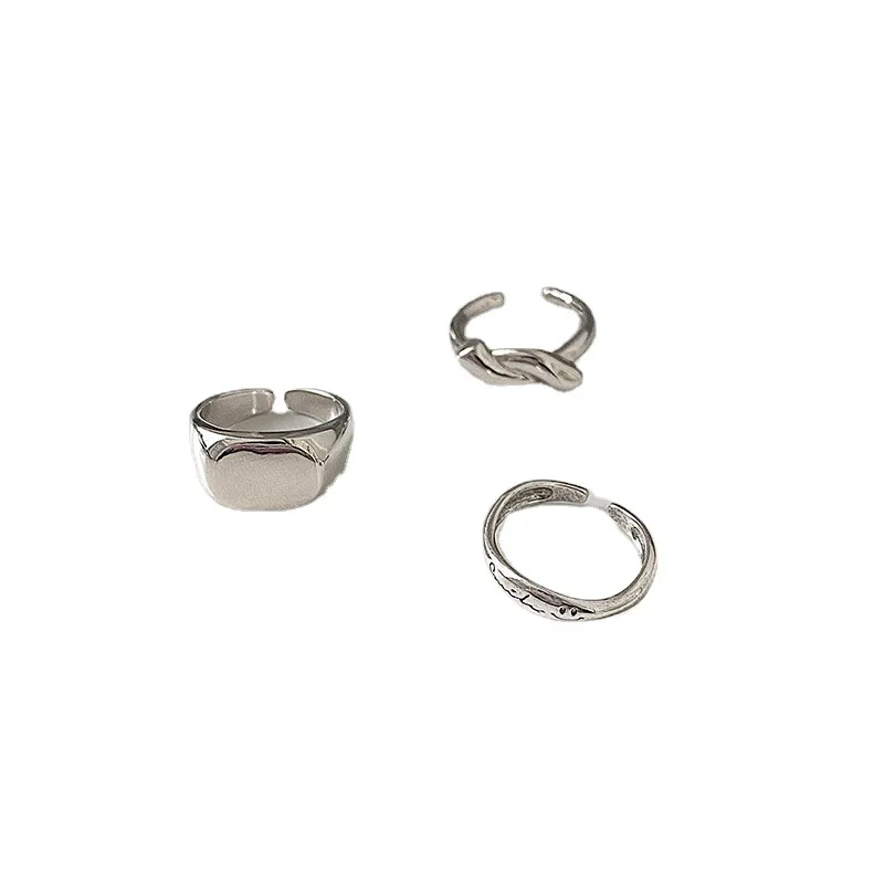 Creative Smiling Face Ring Three-piece Adjustable Rings Female Ins Tide Cold Wind Niche Design Sense Index Finger Rings Jewelry
Creative Smiling Face Ring Three-piece Adjustable Rings Female Ins Tide Cold Wind Niche Design Sense Index Finger Rings Jewelry