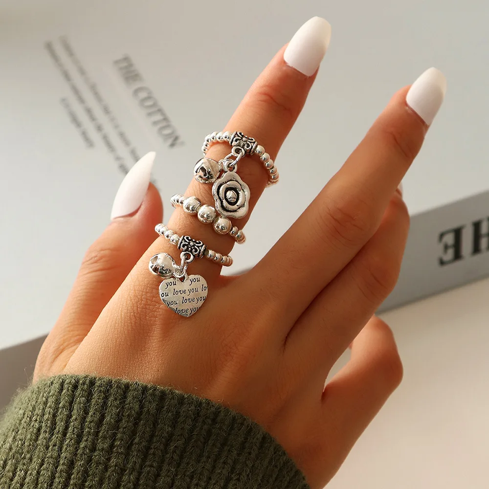 Fashion Personality Bells Love Heart-Shaped Metal Big Round Beads Flower Silver Bracelet Women's Five-Finger Decorative Jewelry
Fashion Personality Bells Love Heart-Shaped Metal Big Round Beads Flower Silver Bracelet Women's Five-Finger Decorative Jewelry