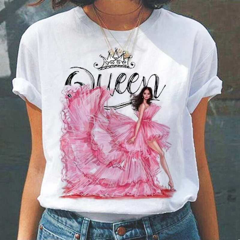 Pink Queen Graphic Printed Women T-Shirt Summer Fashion Tops Tee Shirt Femme Short Sleeve Tshirts Ladies Casual Harajuku Shirt
Pink Queen Graphic Printed Women T-Shirt Summer Fashion Tops Tee Shirt Femme Short Sleeve Tshirts Ladies Casual Harajuku Shirt