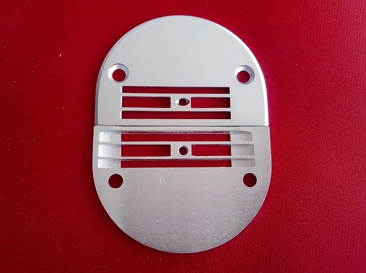2PCS sewing Lock-stitch Pfaff 463 needle plate 58048(91-058048-04-B) MADE IN TAIWAN
2PCS sewing Lock-stitch Pfaff 463 needle plate 58048(91-058048-04-B) MADE IN TAIWAN