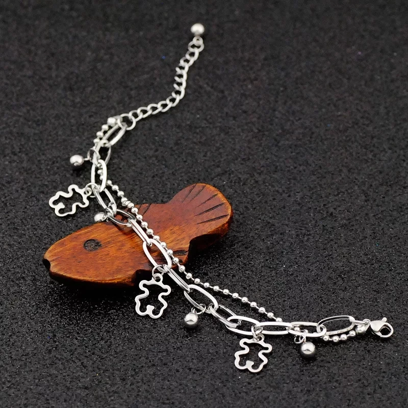 Fashion art stainless steel bear, bear stainless steel bracelet, lovely accessories, unique gifts, simple and generous, the girl
Fashion art stainless steel bear, bear stainless steel bracelet, lovely accessories, unique gifts, simple and generous, the girl