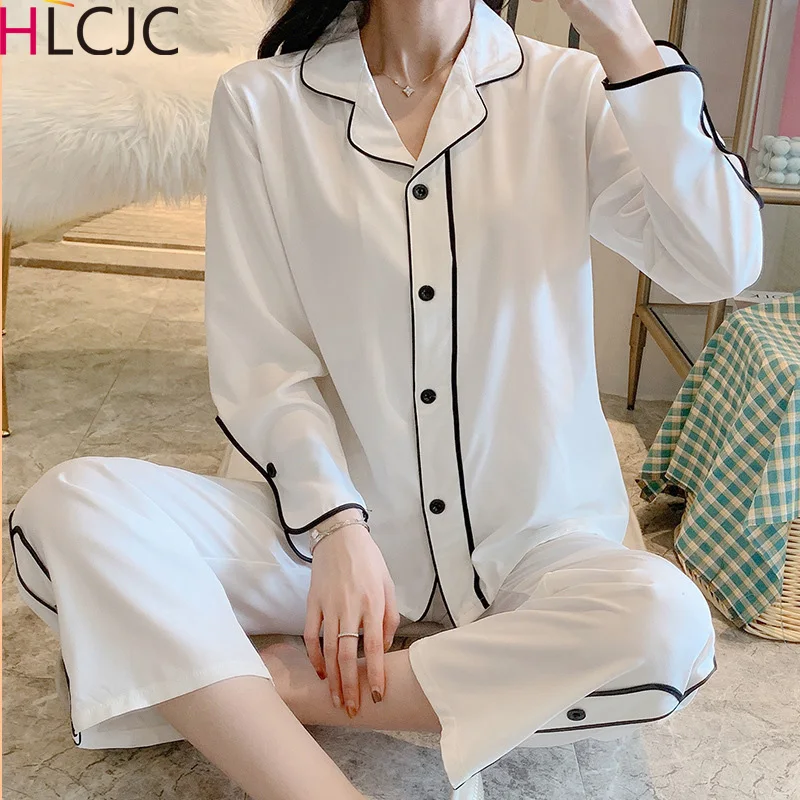 Spring Autumn Women's Pajamas Set Sleepwear Long-sleeved Silk Like Nighties Luxury Home Clothes Nightwear Set Sleepshirts 2021
Spring Autumn Women's Pajamas Set Sleepwear Long-sleeved Silk Like Nighties Luxury Home Clothes Nightwear Set Sleepshirts 2021