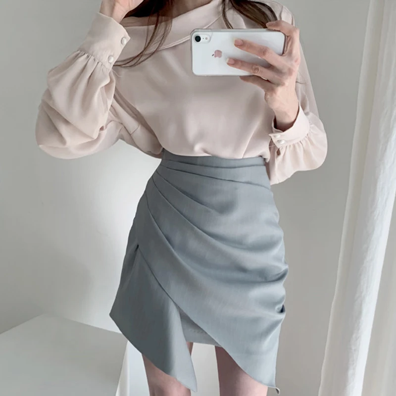 Korean Design Female Vintage Irregular Sexy All-match Pencil Skirts Summer High Waist Pleated Women Slim Stripe Elegant Skirts
Korean Design Female Vintage Irregular Sexy All-match Pencil Skirts Summer High Waist Pleated Women Slim Stripe Elegant Skirts