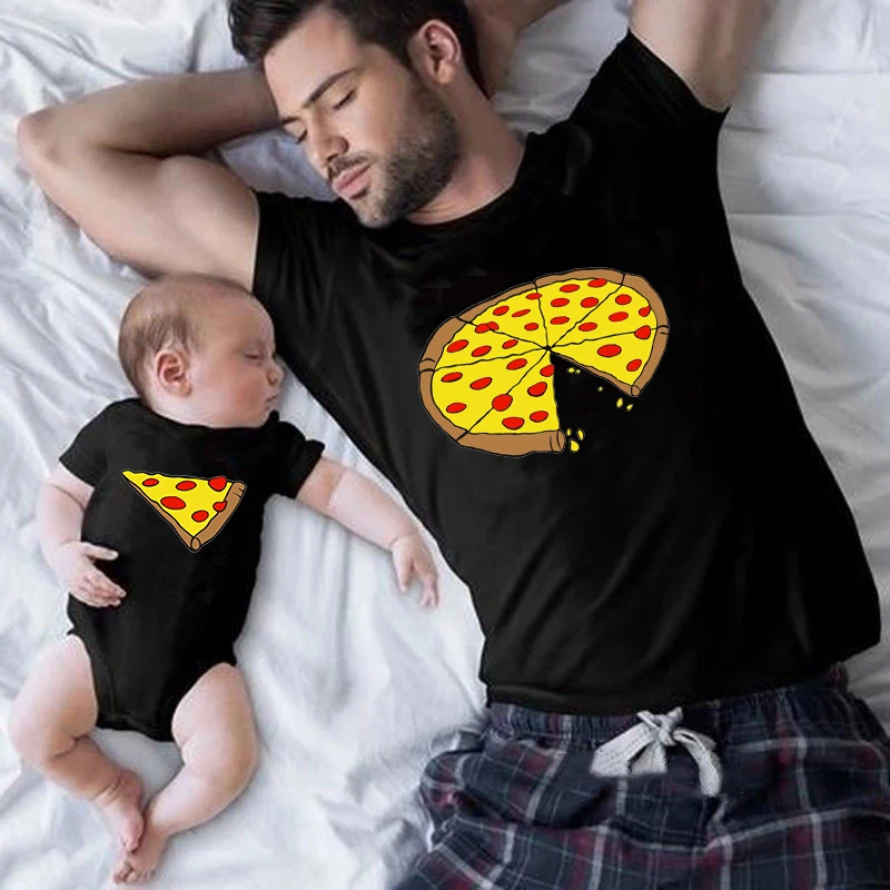 Family Matching Outfits Pizza Print Daddy Mom Kids T-shirt Family Look Father Son Clothes Father's Day Gift T-shirt Baby Ropmer
Family Matching Outfits Pizza Print Daddy Mom Kids T-shirt Family Look Father Son Clothes Father's Day Gift T-shirt Baby Ropmer