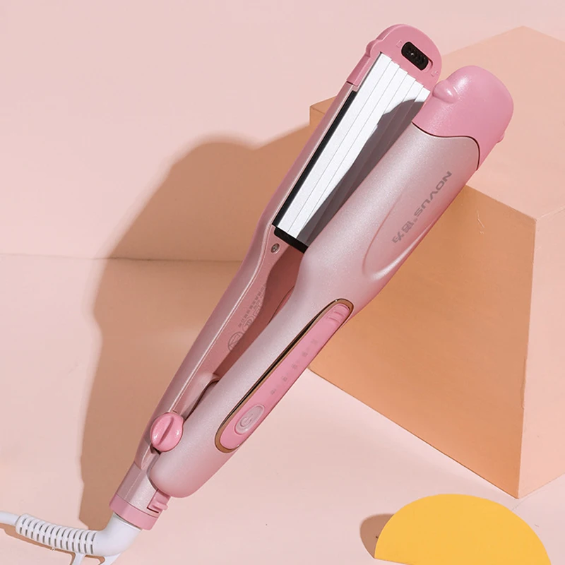 NOVUS 3 in 1 Multifunction Hair Straightener Iron Corrugated Hair Crimper Iron Changing Plates Flat/Wave Irons for Women 220V 
NOVUS 3 in 1 Multifunction Hair Straightener Iron Corrugated Hair Crimper Iron Changing Plates Flat/Wave Irons for Women 220V