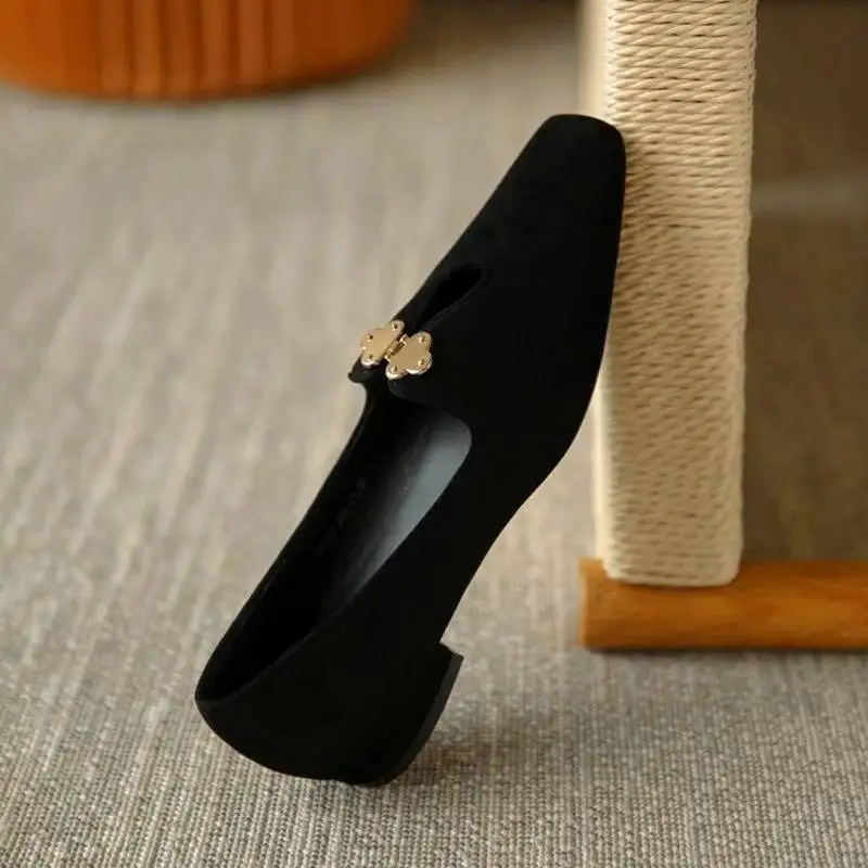 Ladies Flat Shoes Round Toe Solid Color Single Shoes Retro Elegant Shoes Casual Office Shoes Lazy Shoe Covers Wear Shoes Women
Ladies Flat Shoes Round Toe Solid Color Single Shoes Retro Elegant Shoes Casual Office Shoes Lazy Shoe Covers Wear Shoes Women