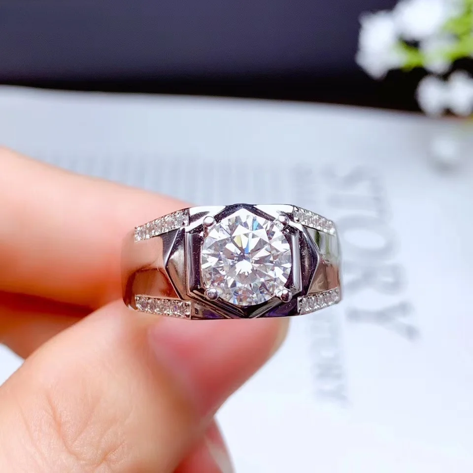 New sparkling moissanite ring for men real 925 silver birthday gift shiny better than diamond strong power luxury jewelry
New sparkling moissanite ring for men real 925 silver birthday gift shiny better than diamond strong power luxury jewelry