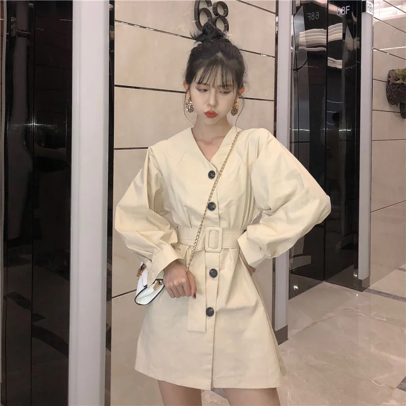 Women's Clothing vintage full sashes v-neck mini-dress Harajuku style Spring and autumn single breasted vestidos fashion brand
Women's Clothing vintage full sashes v-neck mini-dress Harajuku style Spring and autumn single breasted vestidos fashion brand