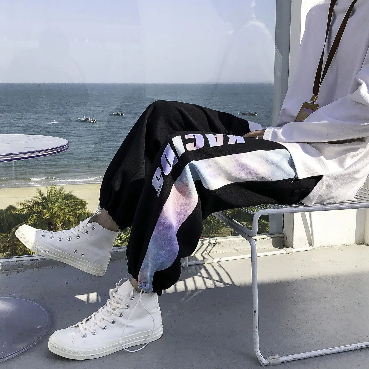Men's and Women's Spring and Autumn Pants Hong Kong Fashion Brand Sports Pants Loose Legged Capris Korean Fashion Pants
Men's and Women's Spring and Autumn Pants Hong Kong Fashion Brand Sports Pants Loose Legged Capris Korean Fashion Pants