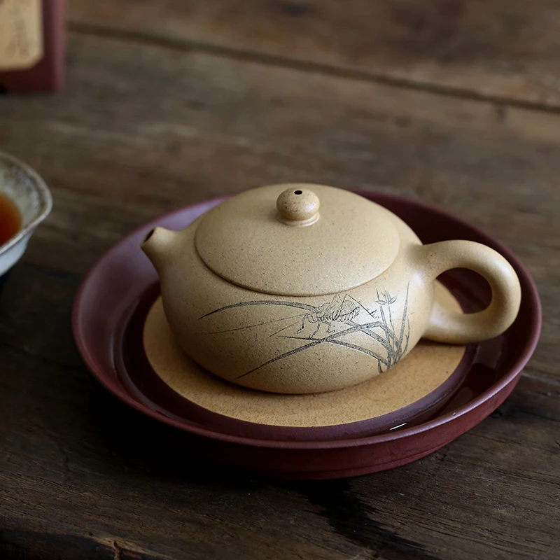 ★Zisha Yixing raw ore Xishi Huben mountain section clay pure handmade Zisha teapot flat Xishi teapot kungfu tea set
★Zisha Yixing raw ore Xishi Huben mountain section clay pure handmade Zisha teapot flat Xishi teapot kungfu tea set