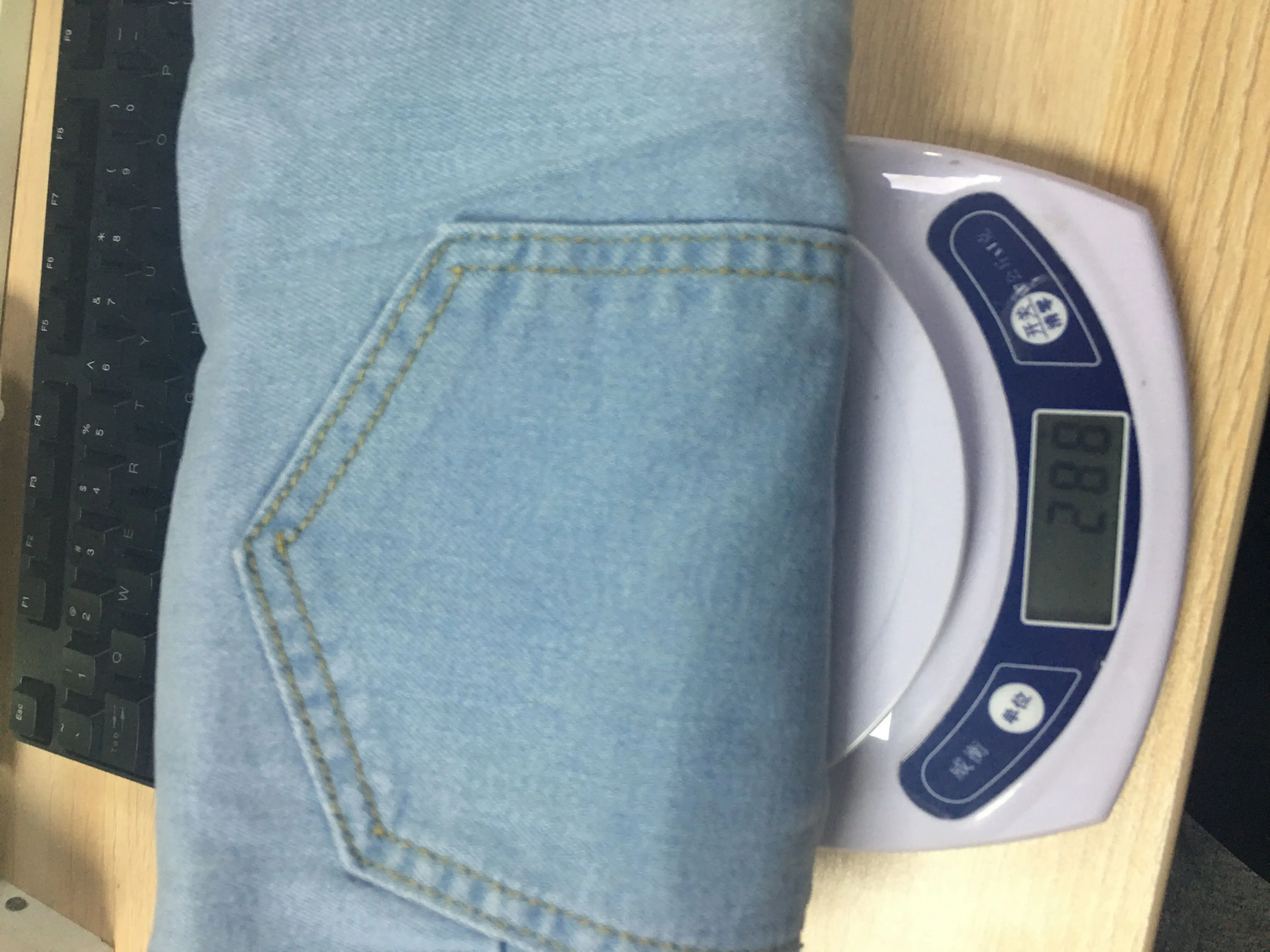 S-XXL Plus Size Summer Denim Shorts Casual Short Jeans Women Knee Length Pants Fashion Pockets Washed Blue Denim Pants 2021 A26 
S-XXL Plus Size Summer Denim Shorts Casual Short Jeans Women Knee Length Pants Fashion Pockets Washed Blue Denim Pants 2021 A26