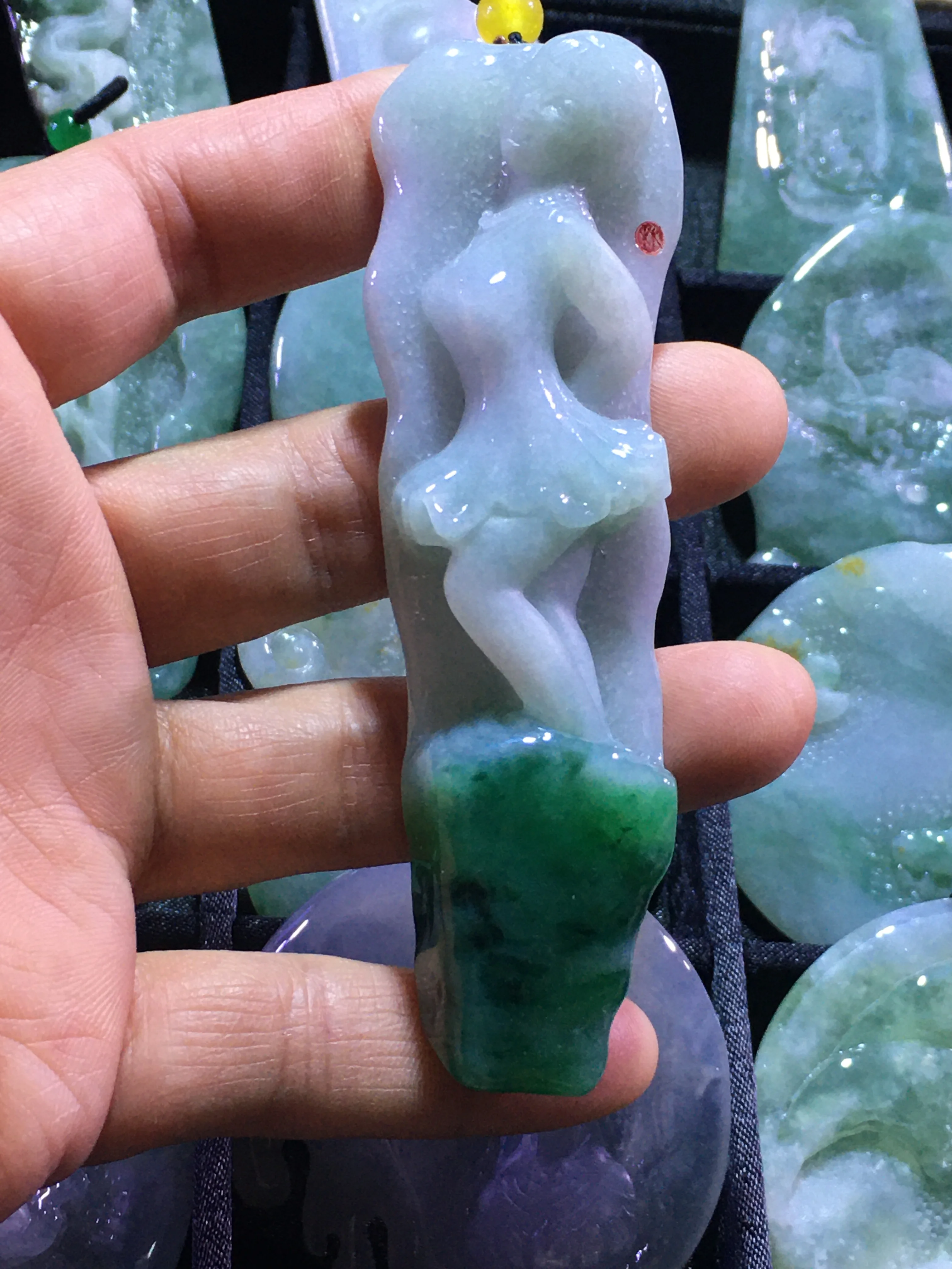 Натуральный нефритовый кулон 7А Из бирманского нефрита С Вырезанным вручную корпусом из зеленого нефрита, подвеска из нефрита, ювелирные из...
Натуральный нефритовый кулон 7А Из бирманского нефрита С Вырезанным вручную корпусом из зеленого нефрита, подвеска из нефрита, ювелирные из...