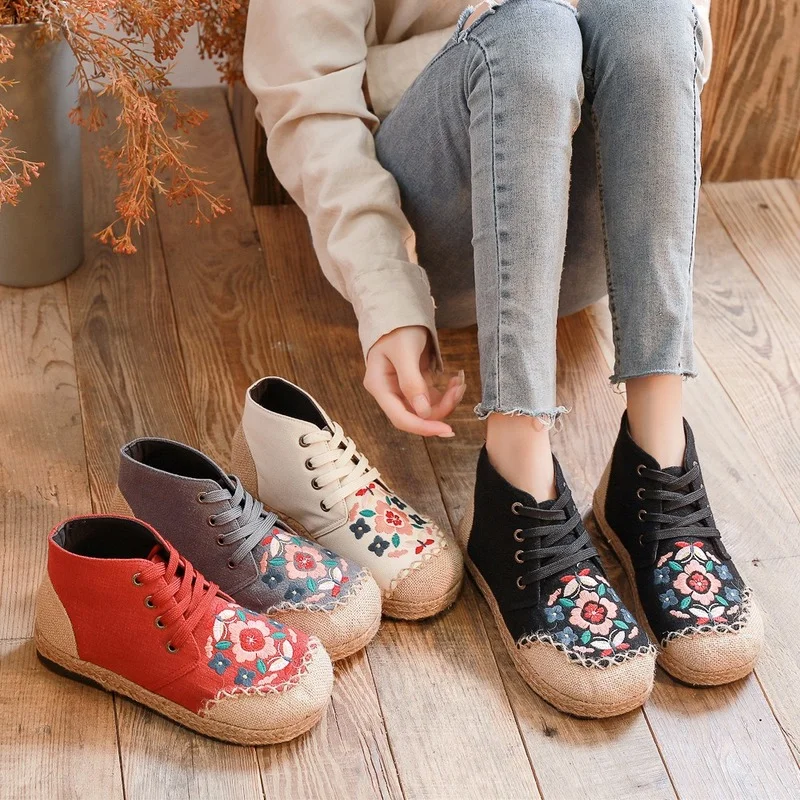 Spring Summer New Mid-cut Embroidered Shoes Ethnic Style Lace-up Thin Cotton Boots Casual Embroidered Embroidered Shoes Women
Spring Summer New Mid-cut Embroidered Shoes Ethnic Style Lace-up Thin Cotton Boots Casual Embroidered Embroidered Shoes Women