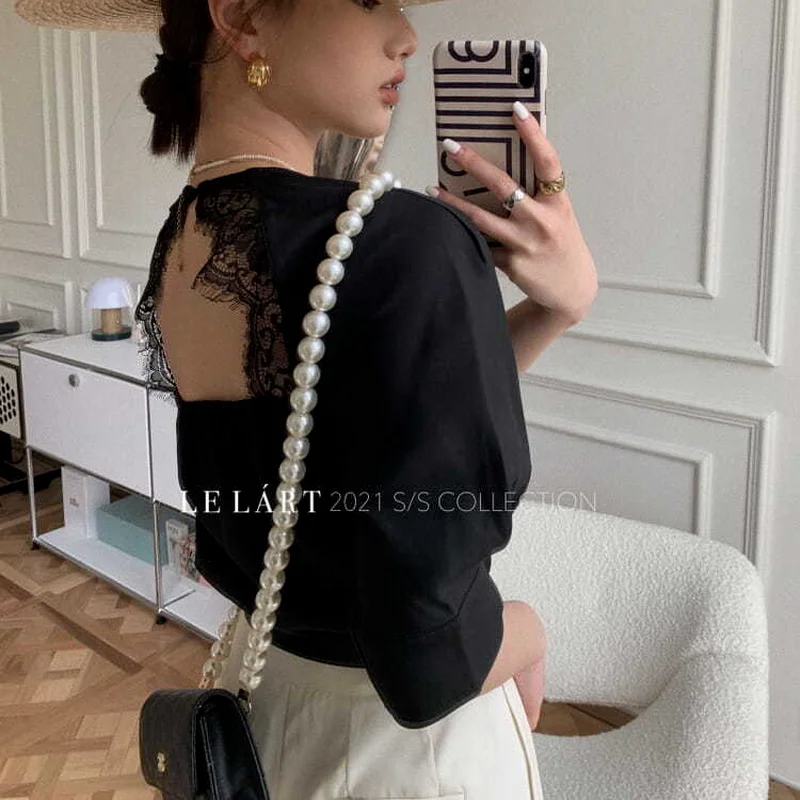 2021 Summer Casual Elegant Blouses Women Lace Backless Designer Vintage French Sexy Tops Puff Sleeve Chic Korean Fashion Shirts
2021 Summer Casual Elegant Blouses Women Lace Backless Designer Vintage French Sexy Tops Puff Sleeve Chic Korean Fashion Shirts