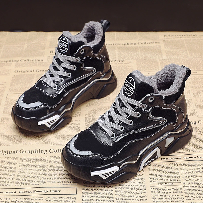 Women Chunky Sneakers Winter New High Top Running Shoes for Women's Plus Velvet Warm Sports Shoes Ladies Outdoor Walking Shoes 
Women Chunky Sneakers Winter New High Top Running Shoes for Women's Plus Velvet Warm Sports Shoes Ladies Outdoor Walking Shoes