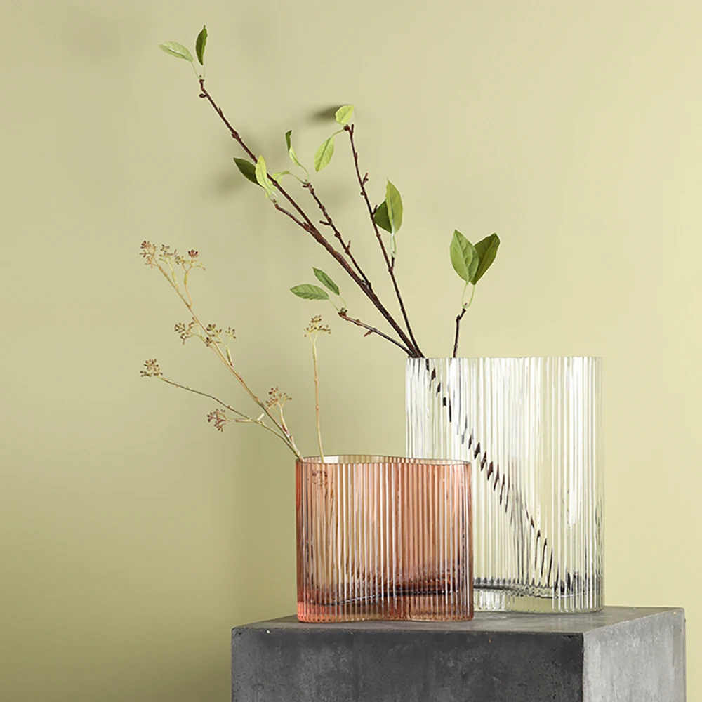 Nordic Luxury Geometry Glass Vase Decoration Household Modern Large Transparent Vase Living Room Decoration Home Accessorie Gift
Nordic Luxury Geometry Glass Vase Decoration Household Modern Large Transparent Vase Living Room Decoration Home Accessorie Gift