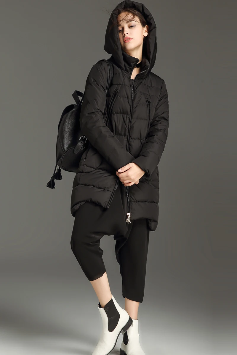 The new 2020 joker winter wind lovely hooded South Korea college show thin white duck down long melting down jacket 
The new 2020 joker winter wind lovely hooded South Korea college show thin white duck down long melting down jacket