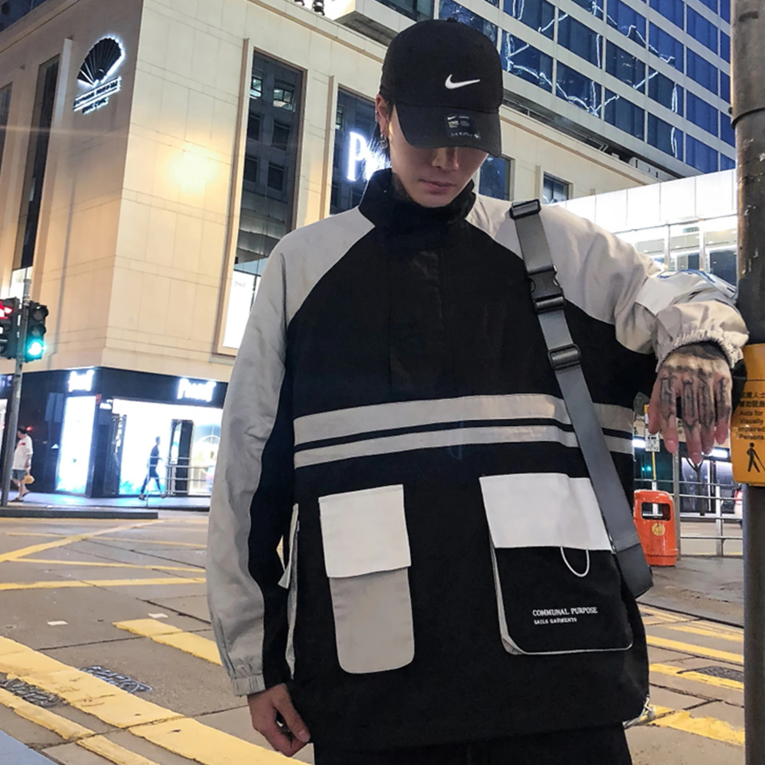 Aelfric Eden Patchwork Pocket Men Casual Stand Jackets 2019 Harajuku Streetwear Cotton Coats Hip Hop Male Fashion Oversized Tops
Aelfric Eden Patchwork Pocket Men Casual Stand Jackets 2019 Harajuku Streetwear Cotton Coats Hip Hop Male Fashion Oversized Tops