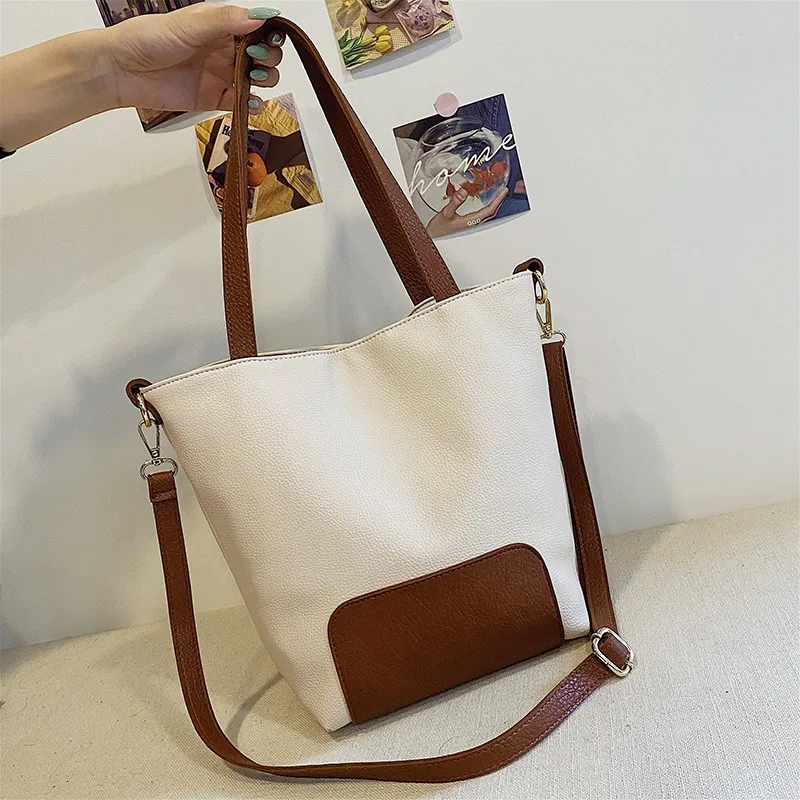 Women Shoulder Bag Large Capcity 2021 Pu Leather Handbag Casual Tote Female Eco Crossbody Bag Ladies Vintage Messenger Bags
Women Shoulder Bag Large Capcity 2021 Pu Leather Handbag Casual Tote Female Eco Crossbody Bag Ladies Vintage Messenger Bags
