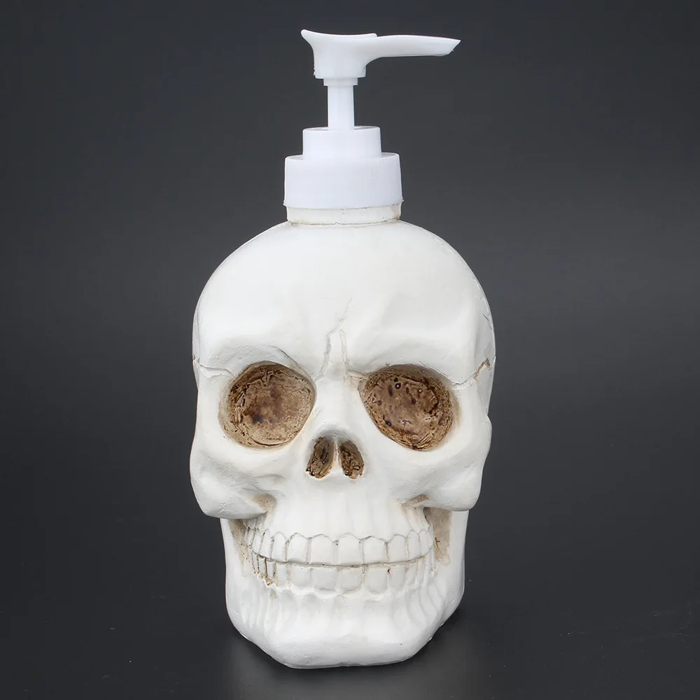 350ml Creative Home Retro Skull Liquid Sub Bottling Bathroom Shower Gel Sub Bottling 
350ml Creative Home Retro Skull Liquid Sub Bottling Bathroom Shower Gel Sub Bottling