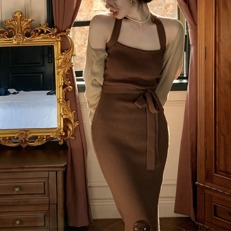 2021 Winter Sweater Dress Women Vintage Elegant Knitted Midi Dress Office Lady Korean Fashion 2 Piece Dress Set Cardigan
2021 Winter Sweater Dress Women Vintage Elegant Knitted Midi Dress Office Lady Korean Fashion 2 Piece Dress Set Cardigan