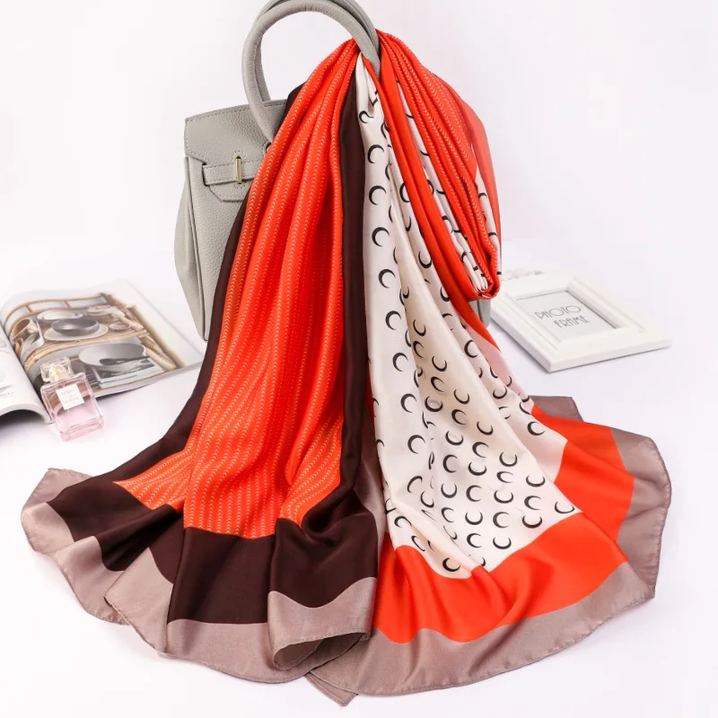 New Summer Letter Print Silk Scarves Fashion Dustproof Handkerchief Luxury Travel Beach Towel Popular 180X90CM Sunscreen Shawls
New Summer Letter Print Silk Scarves Fashion Dustproof Handkerchief Luxury Travel Beach Towel Popular 180X90CM Sunscreen Shawls