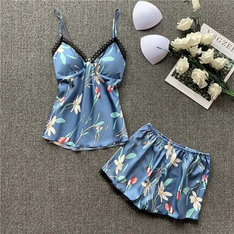 Spring Summer Ice Silk Women's Printed Spaghetti Strap Pajamas Fresh Tops Shorts Two-Piece Set Home Wear pyjamas women -AL
Spring Summer Ice Silk Women's Printed Spaghetti Strap Pajamas Fresh Tops Shorts Two-Piece Set Home Wear pyjamas women -AL