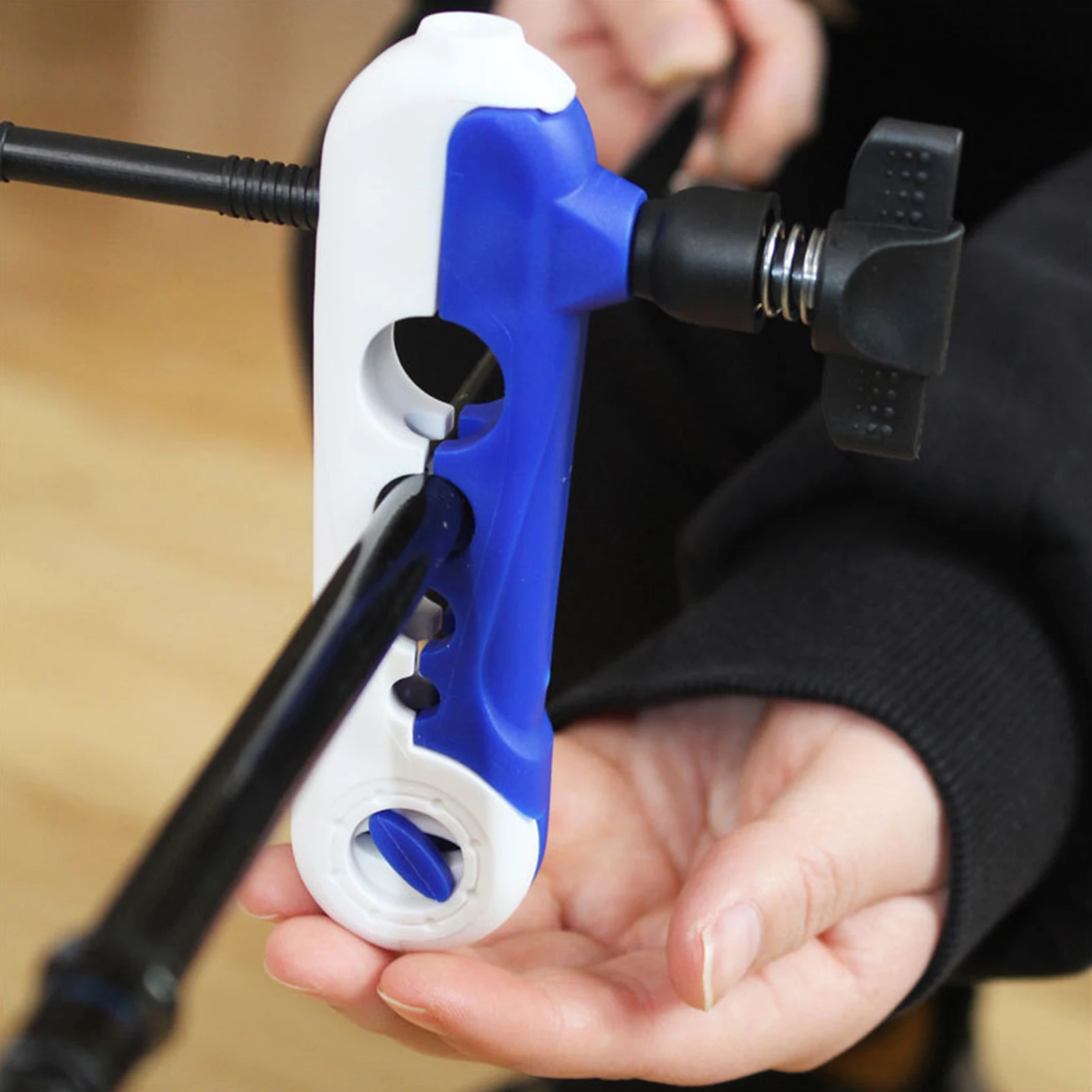 Multifunctional Detachable Outdoor Mini Fishing Reel Spooler Line Winder Tool Fishing Tool Accessories
Multifunctional Detachable Outdoor Mini Fishing Reel Spooler Line Winder Tool Fishing Tool Accessories