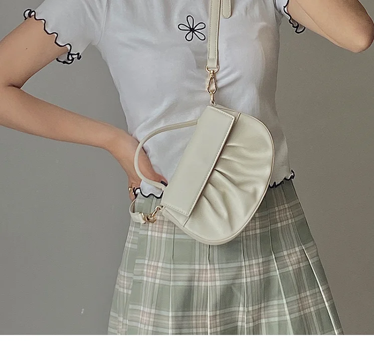 Fashion newest women small bag saddle female fashion handbag cross body girl casual shoulder messenger bag huu88fr
Fashion newest women small bag saddle female fashion handbag cross body girl casual shoulder messenger bag huu88fr