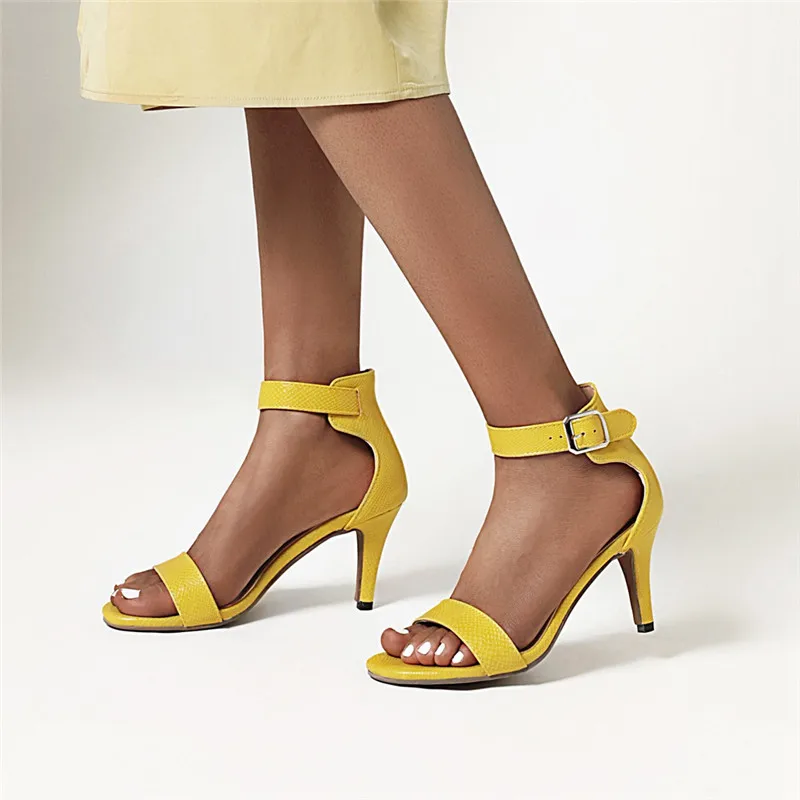 ASUMER 2020 new fashion women sandals buckle pu European Style thin high heel sandals summer sexy party wedding shoes ladies 
ASUMER 2020 new fashion women sandals buckle pu European Style thin high heel sandals summer sexy party wedding shoes ladies