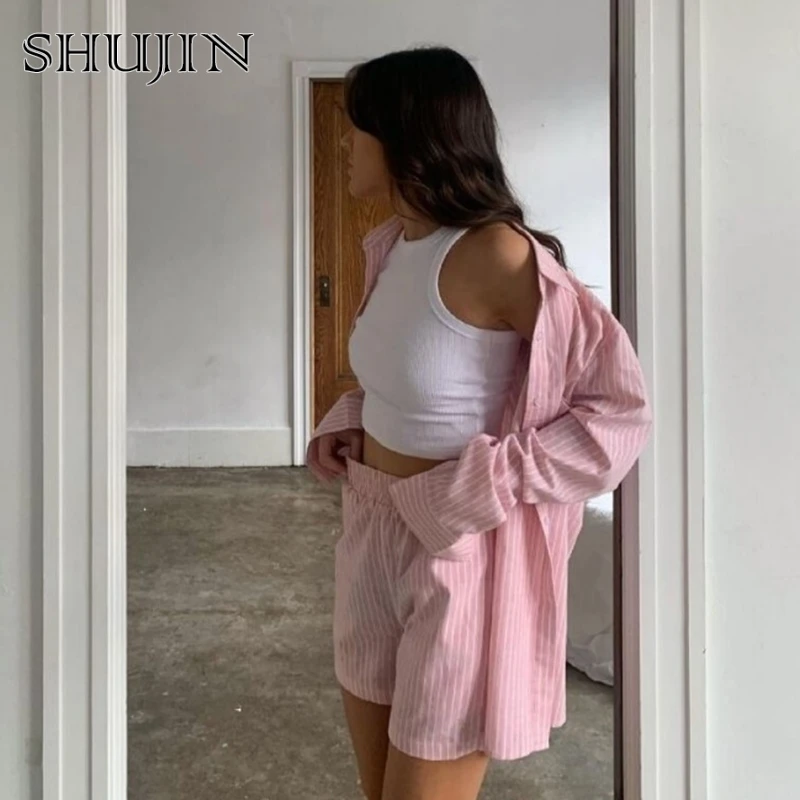 SHUJIN Lounge Wear Tracksuit Women Shorts Set Stripe Long Sleeve Shirt Tops And Loose High Waisted Mini Shorts Two Piece Sets
SHUJIN Lounge Wear Tracksuit Women Shorts Set Stripe Long Sleeve Shirt Tops And Loose High Waisted Mini Shorts Two Piece Sets