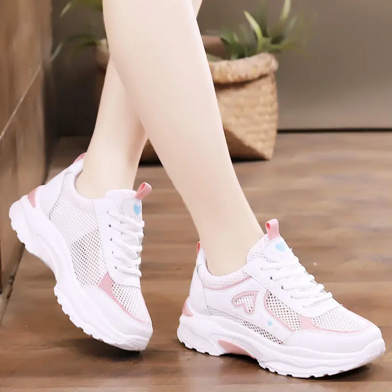 2021 new sports shoes women's net shoes summer all-match net surface comfortable soft sole lightweight casual running shoes
2021 new sports shoes women's net shoes summer all-match net surface comfortable soft sole lightweight casual running shoes