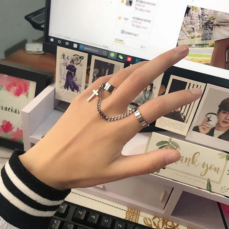 Hip Hop Punk Stainless Steel Men Two Piece Ring The Cross Chain Opening Ring Titanium Steel Lovers Ring Holiday Party Gifts
Hip Hop Punk Stainless Steel Men Two Piece Ring The Cross Chain Opening Ring Titanium Steel Lovers Ring Holiday Party Gifts
