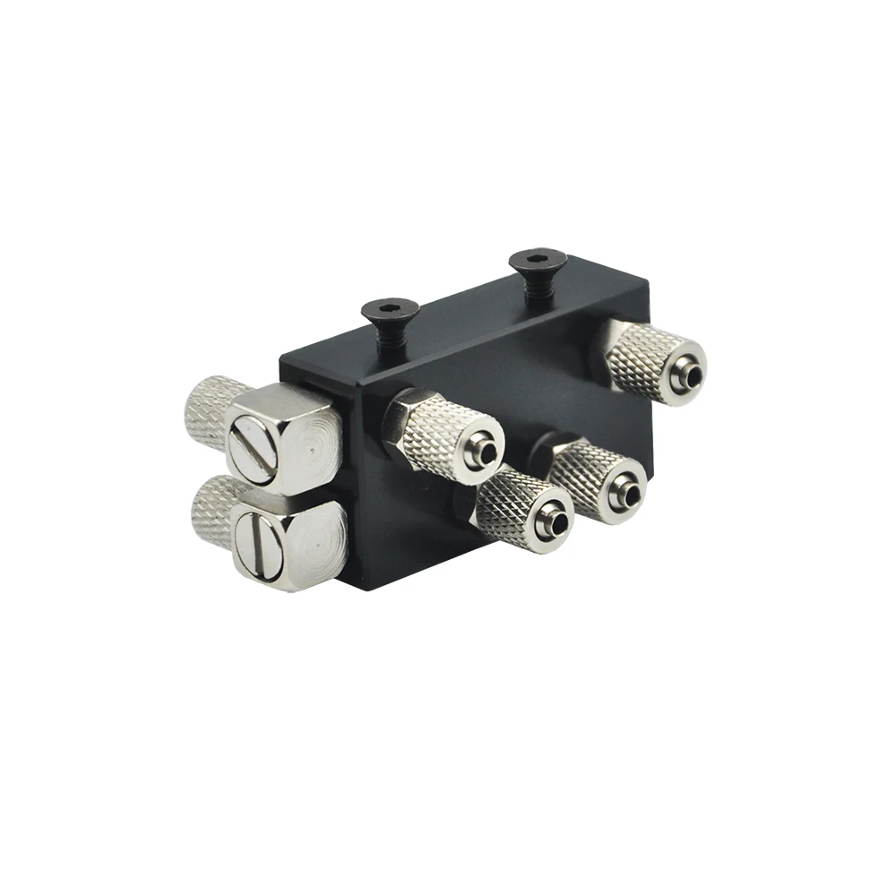 One-in Two-out hydraulic oil distributor Integral three-channel for 1/14 RC Metal Excavator Arm Part
One-in Two-out hydraulic oil distributor Integral three-channel for 1/14 RC Metal Excavator Arm Part