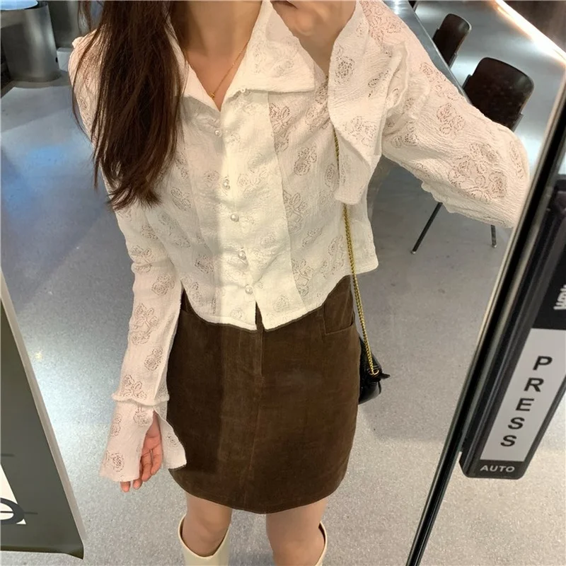 Korean Clothes New Spring/Autumn Women's Clothing Hollow Out Casual Shirts Flare Sleeve Turn-down Collar Solid Slim High Street
Korean Clothes New Spring/Autumn Women's Clothing Hollow Out Casual Shirts Flare Sleeve Turn-down Collar Solid Slim High Street