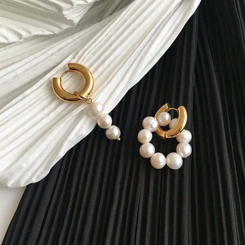 

Elegant Celebrity Metal Inlaid Pearl Earrings For Woman Fashion Jewelry 2021 New Luxury Wedding Party Girl's Unusual Earrings