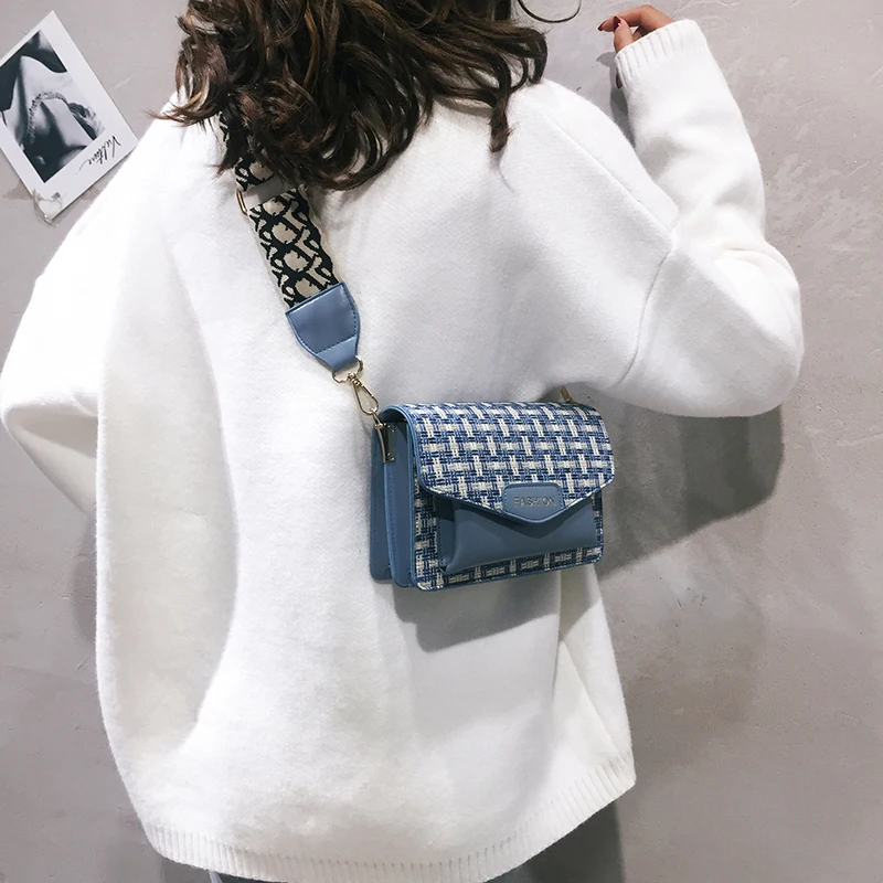Wide Strap Shoulder Bags for Women 2021 Designer Lady Handbags and Purses Fashion Chain Messenger Crossbody Bags Mini Bags
Wide Strap Shoulder Bags for Women 2021 Designer Lady Handbags and Purses Fashion Chain Messenger Crossbody Bags Mini Bags