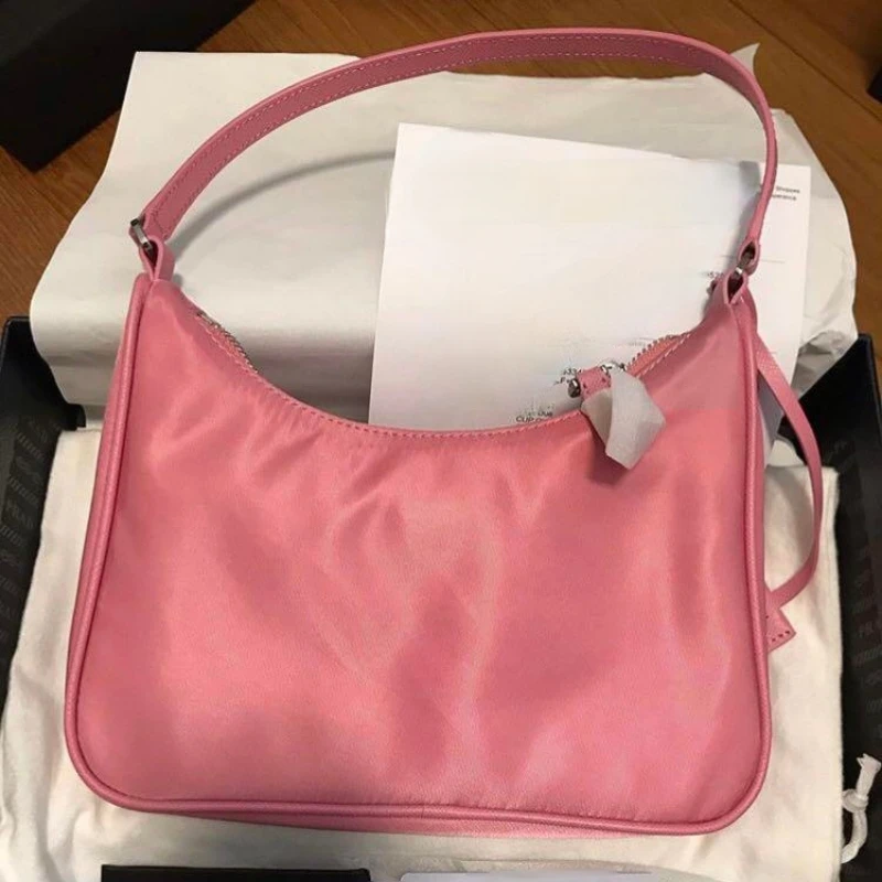 Bags for Women 2020 Luxury Brand Handbags Crossbody Bags for Women Retro Candy Color Shoulder Bag
Bags for Women 2020 Luxury Brand Handbags Crossbody Bags for Women Retro Candy Color Shoulder Bag