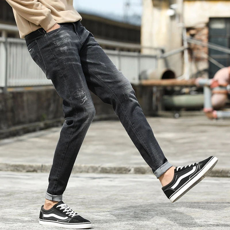 Winter New Men's Warm Slim Fit Jeans Business Fashion Thicken Denim Trousers Stretch Pants Black Blue 
Winter New Men's Warm Slim Fit Jeans Business Fashion Thicken Denim Trousers Stretch Pants Black Blue