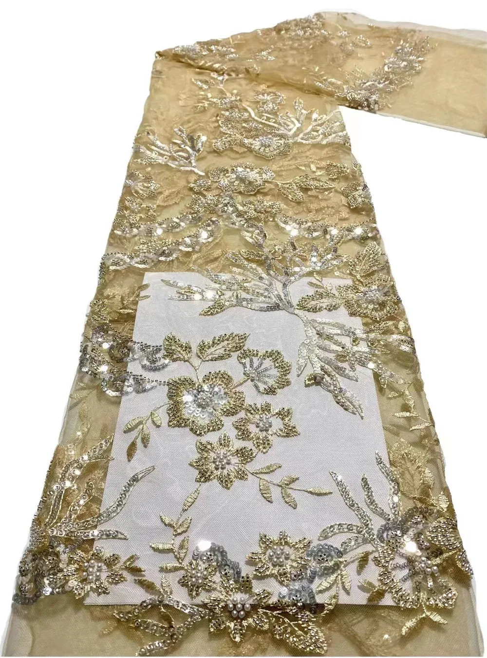 Новый дизайн 2022 г., кружевная ткань с большими бусинами и бусинами, 2021 французская вышивка, блестящее украшение для свадебного платья
Новый дизайн 2022 г., кружевная ткань с большими бусинами и бусинами, 2021 французская вышивка, блестящее украшение для свадебного платья