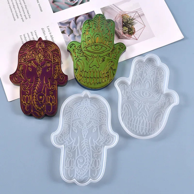 DIY Crystal Epoxy Resin Mold Fatima's Hand Swing Table Jewelry Silicone Mold For Resin
DIY Crystal Epoxy Resin Mold Fatima's Hand Swing Table Jewelry Silicone Mold For Resin