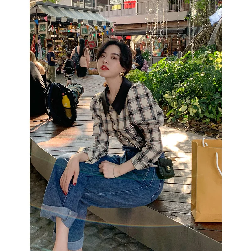 2020 New Vintage Fashion Women Plaid Shirt Chic Lapel Checked Blouse Long Sleeve Female Casual Print Shirts Loose Tops Blusas
2020 New Vintage Fashion Women Plaid Shirt Chic Lapel Checked Blouse Long Sleeve Female Casual Print Shirts Loose Tops Blusas