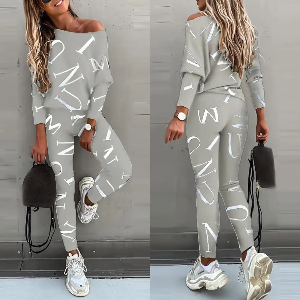 Women's Outfit Sets Letters Print Long Sleeve Top Pants Tracksuit for Sports Women Sets fashion Clothing Suits Set
Women's Outfit Sets Letters Print Long Sleeve Top Pants Tracksuit for Sports Women Sets fashion Clothing Suits Set