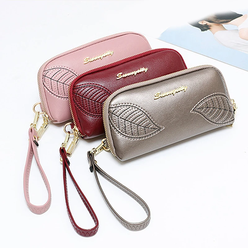Womens Wallets Female Embroidered Leaves Ladies Long Zipper Hand Wallet Fashion Billetera Mujer For Femme
Womens Wallets Female Embroidered Leaves Ladies Long Zipper Hand Wallet Fashion Billetera Mujer For Femme