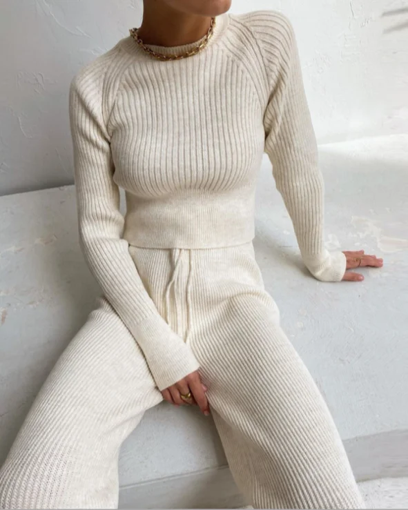 2021 New Arrivals Rib Knit Long Sleeve Two Piece Set Classic Women Sweater Set Wide Leg Sport Pant Suits
2021 New Arrivals Rib Knit Long Sleeve Two Piece Set Classic Women Sweater Set Wide Leg Sport Pant Suits