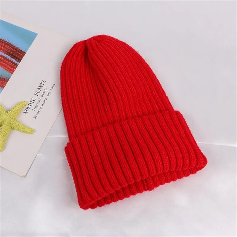 Winter Women's Hat Solid Warm Soft Knitted Beanie Hat Female Skullies Autumn Winter Women Caps Simple Korean Style Wool Cap
Winter Women's Hat Solid Warm Soft Knitted Beanie Hat Female Skullies Autumn Winter Women Caps Simple Korean Style Wool Cap