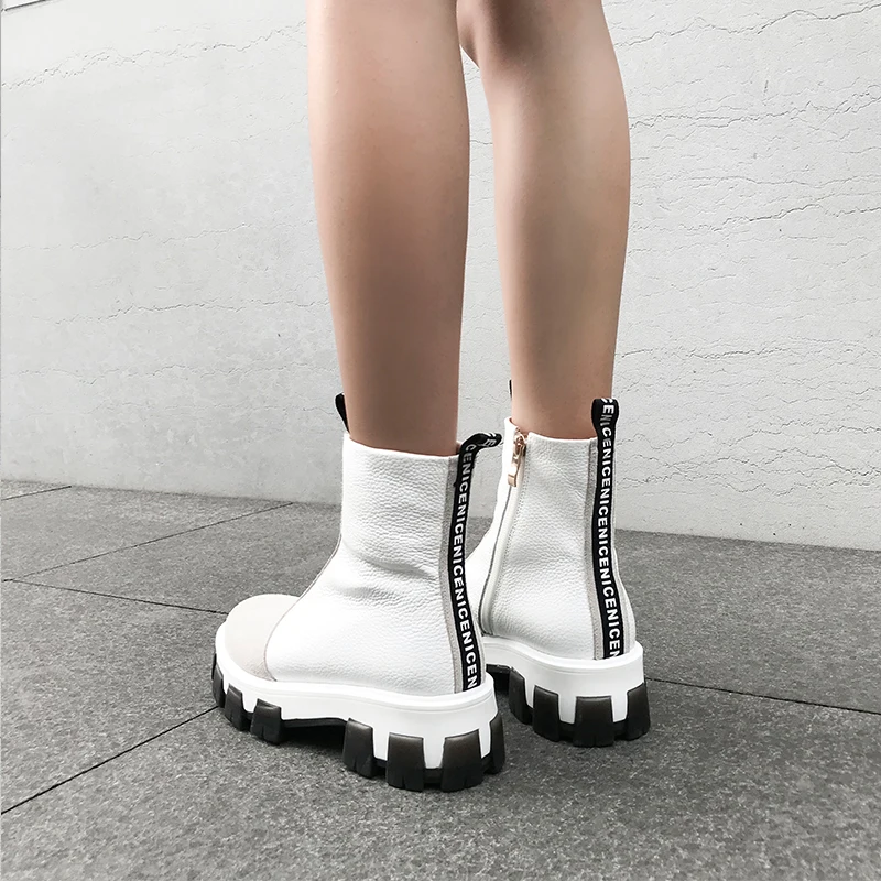 Patchwork real leather Women thick high heels platform ankle Boots zipper casual Shoes Woman black beige spring autumn boots
Patchwork real leather Women thick high heels platform ankle Boots zipper casual Shoes Woman black beige spring autumn boots