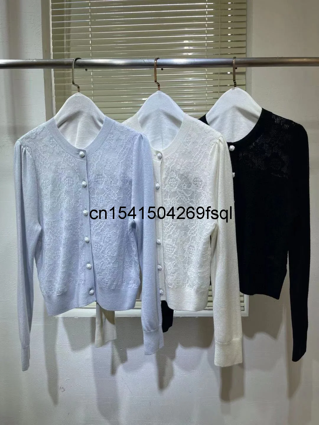 New Cashmere Knit Cardigan Sweaters Woman Full Sleeve Single Breasted Loose Floral Embroidery High Street 2021 Spring
New Cashmere Knit Cardigan Sweaters Woman Full Sleeve Single Breasted Loose Floral Embroidery High Street 2021 Spring